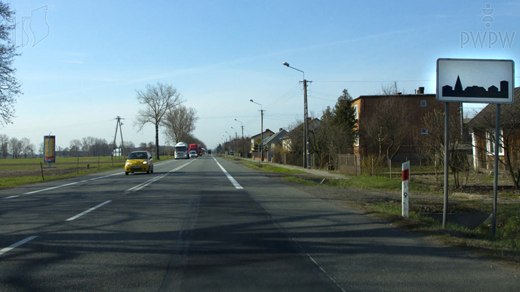 Bild zur Frage: Du lenkst ein Gelenkkraftfahrzeug mit der zulässigen Gesamtmasse von 24 t. Ist auf der Straße hinter diesem Zeichen der Aufenthalt deines Fahrzeuges nur auf den zu diesem Zwecke bestimmten Parkplätzen erlaubt?
