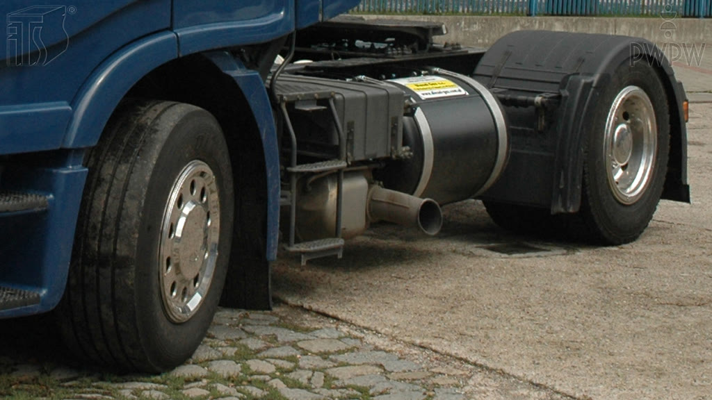 Question illustration: What does it signify, where the tire tread in a truck is worn to the depth of less than 1.6 mm?