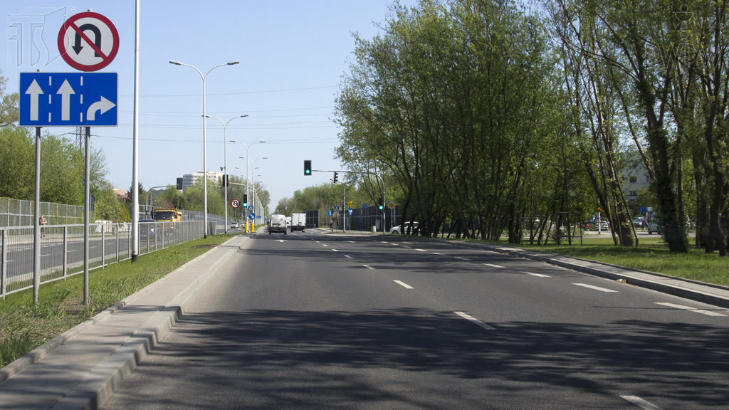 Question illustration: Are you prohibited from making a U-turn from the sign to the closest intersection inclusive?