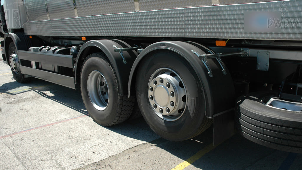 Question illustration: By approximately how much does the braking distance of a truck increase if the speed doubles?