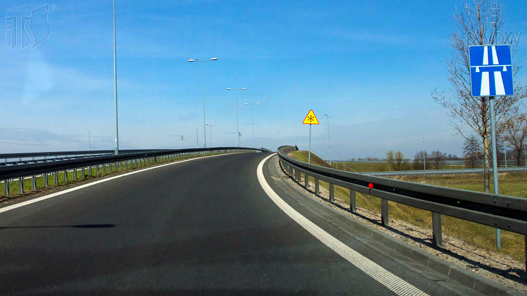 Question illustration: Are you allowed to make a U-turn on the road marked in such a way?