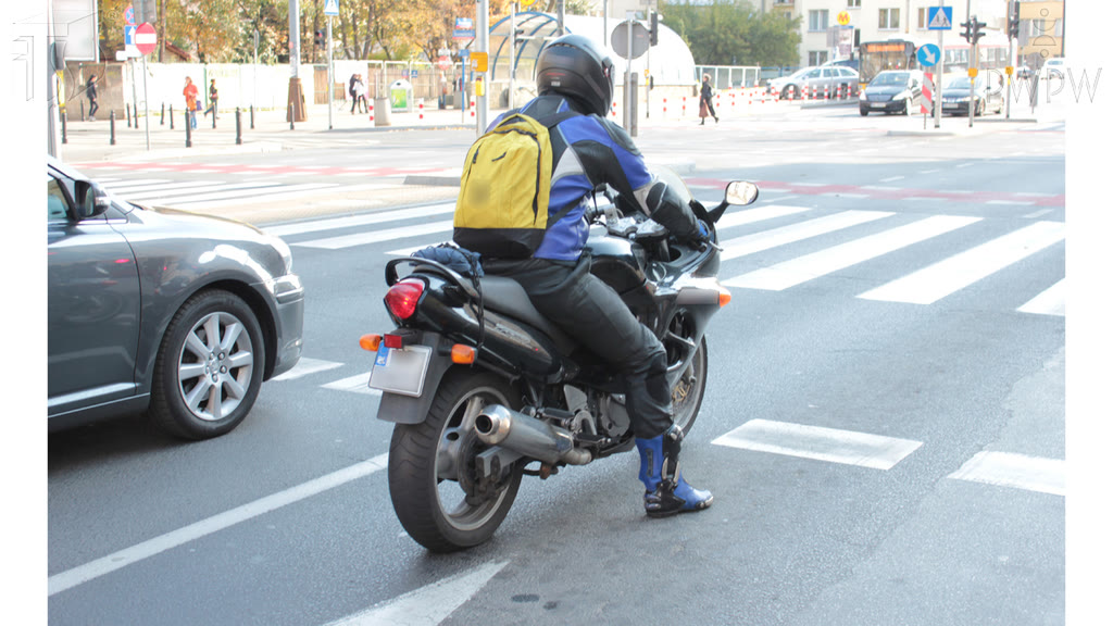 Question illustration: What may limit your field of vision when you ride a motorcycle?