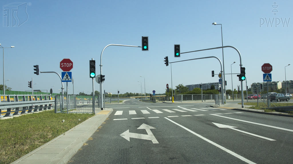 Question illustration: Do you have to comply with the "STOP" sign in the presented situation?