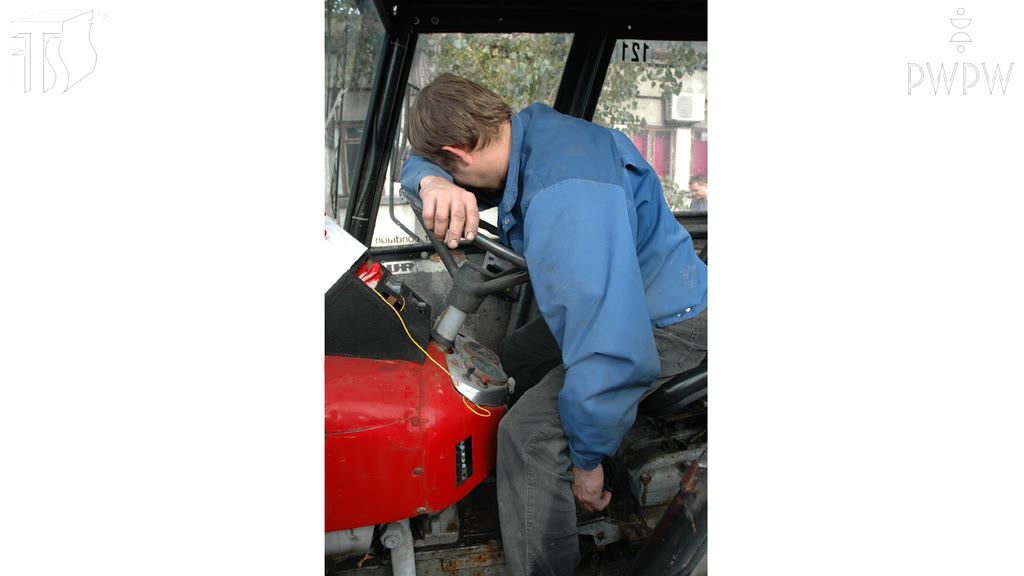 Question illustration: How should you protect a person who, while driving without his safety belts fastened, has suffered an injury to the face and probably of the neck spine, but is conscious?
