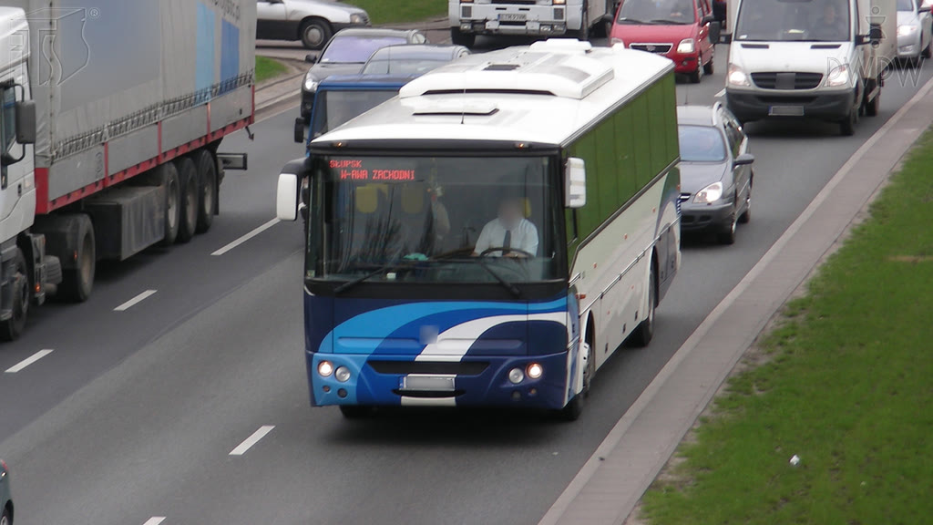 Question illustration: At what speed can you drive a bus?