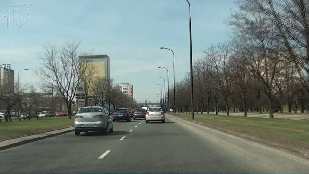 Question illustration: What distance from the preceding vehicle should you keep if you drive a bus in a built-up area?
