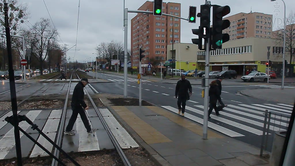 Question illustration: In such a situation, do you have the right of way over the pedestrian?